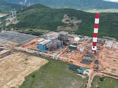 Đốc thúc tiến độ dự án nhà máy Nhiệt điện Quảng Trạch 1