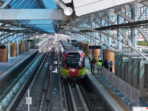 Metro Nhổn-Ga Hà Nội thu hút gần 600 nghìn lượt khách