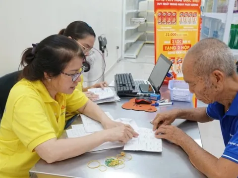 Tp.HCM: Dời lịch chi trả lương hưu, trợ cấp BHXH tháng 9/2024