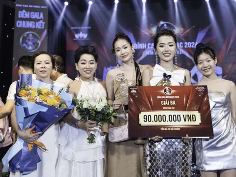 Lâm Diệu Anh- ca sĩ nhỏ tuổi nhất giành giải Ba “Đỉnh cao âm nhạc”