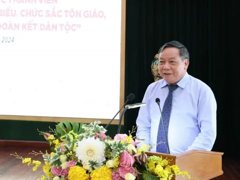 Phát huy vai trò của nhân sỹ, trí thức trong xây dựng khối đại đoàn kết toàn dân tộc