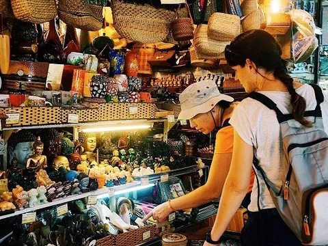 “Thức quà Hà Nội” ở Lễ hội Quà tặng Du lịch Hà Nội năm 2024