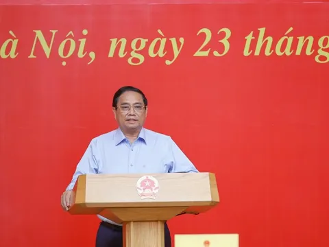 Thủ tướng chủ trì phiên họp thứ 3 Tiểu ban Kinh tế - Xã hội