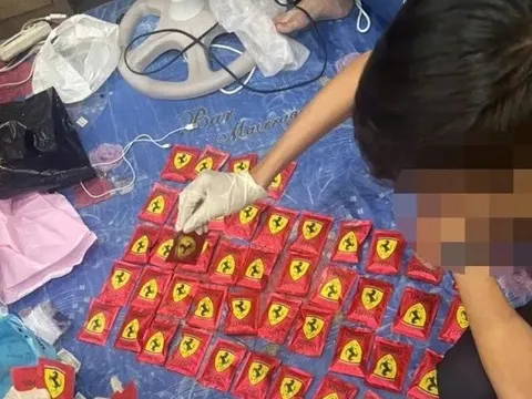 Đà Nẵng: Bắt 6 đối tượng tàng trữ ma túy dạng "nước vui"