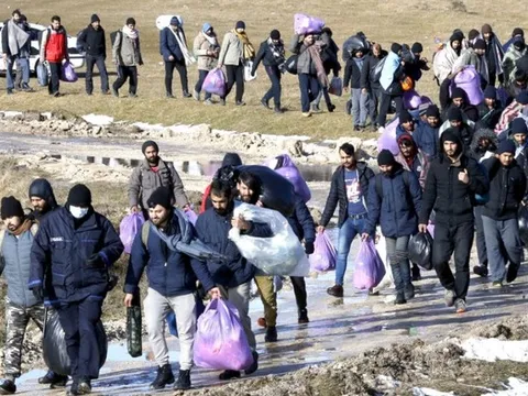 Nguy hiểm rình rập trên tuyến di cư qua Balkan tới “đồng cỏ xanh hơn” ở châu Âu