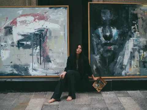 Triển lãm “Lớp lang cảm xúc” khai thác đề tài về phụ nữ