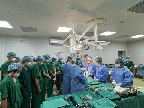 Một bệnh nhân chết não ở Hà Nội hiến tạng cứu nhiều người