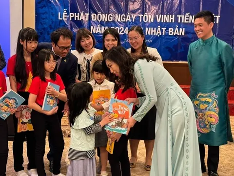 Tiếng Việt - Điểm tựa kết nối kiều bào với quê hương