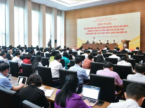 Đại biểu Quốc hội thảo luận dự án Luật Quy hoạch đô thị và nông thôn