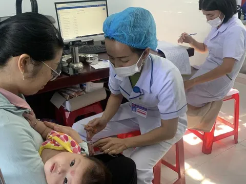 Các địa phương khẩn trương tiêm vaccine sởi theo kế hoạch