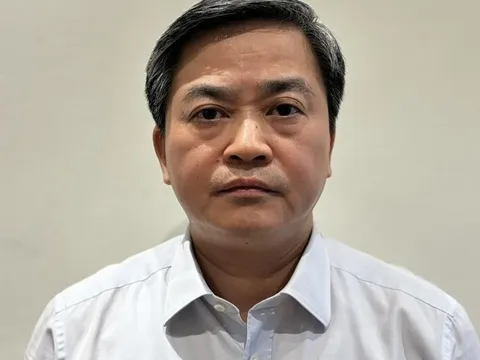 Cựu Bí thư Tỉnh ủy Bến Tre nhận hơn 1 triệu USD từ Xuyên Việt Oil