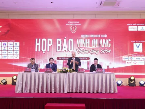 Dàn nghệ sĩ nổi tiếng hội tụ tôn vinh cống hiến thầm lặng của Ngành Cơ yếu Việt Nam