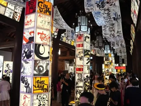 Khai mạc Triển lãm thư pháp 'Nghiên bút còn thơm'