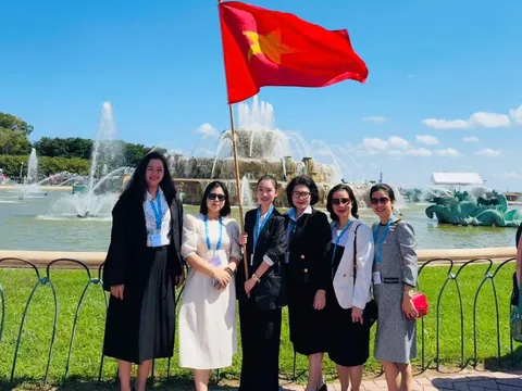 Đoàn cán bộ của Bộ Công an tham dự Hội thảo của Hiệp hội nữ cảnh sát quốc tế