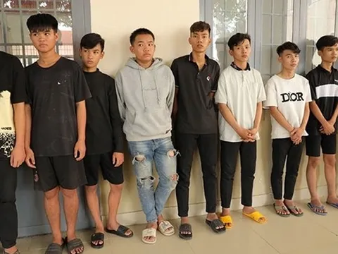 Bắt 45 thanh thiếu niên hỗn chiến vì một cô gái