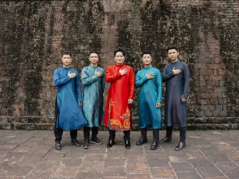 Bồi hồi, xúc động xem MV mừng quốc khánh của Tùng Dương và nhóm Oplus