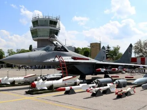Serbia bác tin sẽ chuyển tiêm kích MiG-29 cho Ukraine