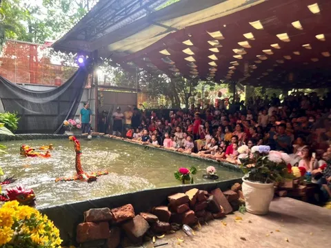 Tăng thêm suất biểu diễn múa rối miễn phí ngày 3/9