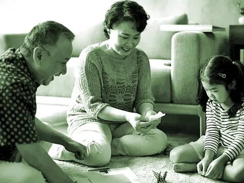 Bao giờ bố mẹ mới được “nghỉ hưu”?