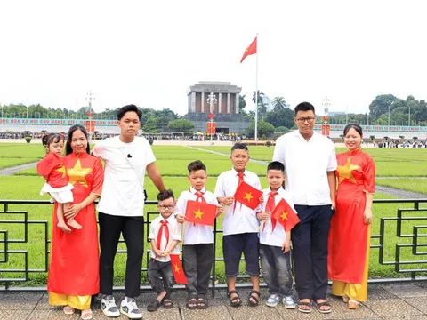 Thủ đô hút khách du lịch trong dịp Quốc khách