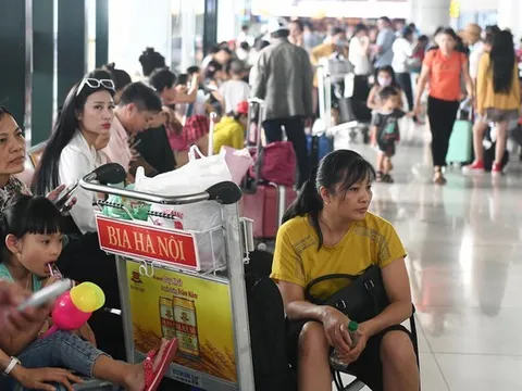 Có 120 chuyến bay bị hủy do bão số 3