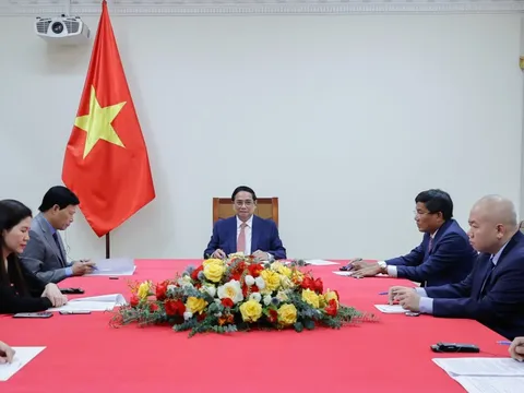 Thủ tướng Phạm Minh Chính điện đàm với Thủ tướng Thái Lan Paetongtarn Shinawatra