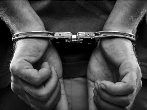 Gia Lai: Bắt một Phó chánh án huyện nhận hối lộ