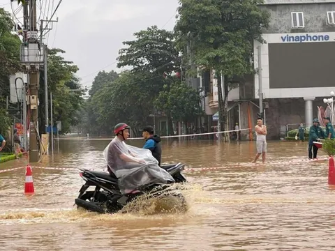 Yên Bái: 7 người thương vong do bão số 3