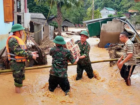 Thủ tướng chỉ đạo khẩn trương cung cấp lương thực, nhu yếu phẩm cho người dân bị ảnh hưởng bởi bão số 3