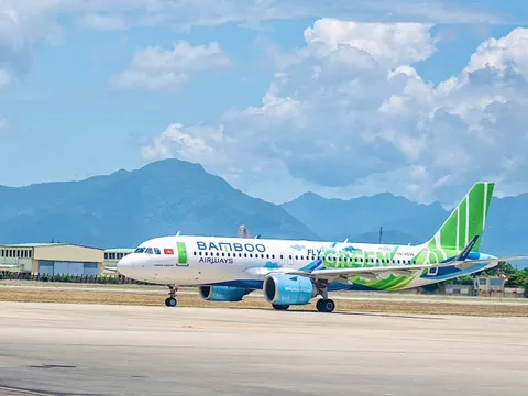 Bamboo Airways vận chuyển miễn phí hàng hóa cứu trợ đồng bào miền Bắc