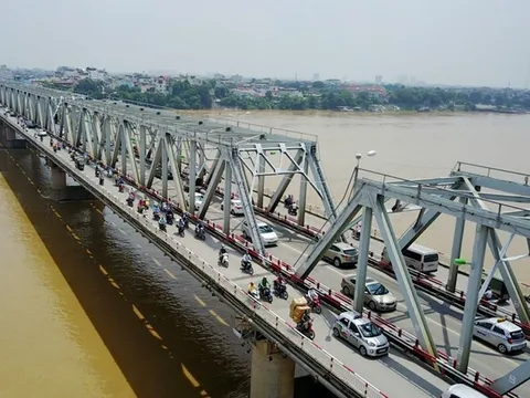 Hà Nội: Khả năng chịu lực của cầu Chương Dương vẫn bảo đảm