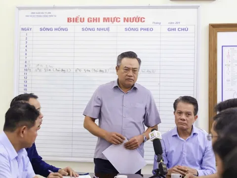 Chủ tịch Hà Nội: Chuẩn bị sẵn phương án ứng phó khi sông Hồng đạt mức báo động 3