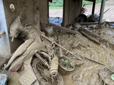 Lào Cai: Lũ quét vùi lấp toàn bộ thôn 35 hộ dân tại Bảo Yên