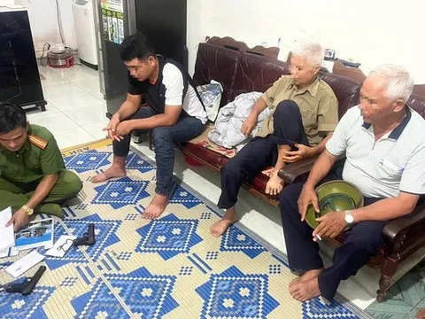 Đắk Lắk: Dọa bắn con dâu, bố chồng bị tạm giữ cùng 3 khẩu súng