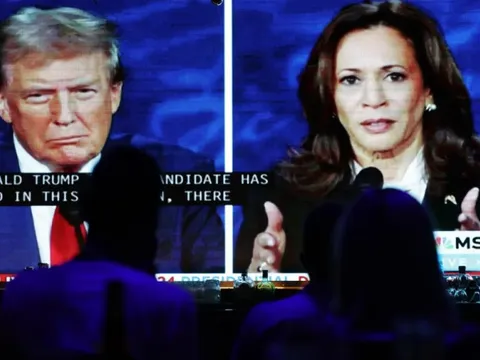 Cách truyền thông Mỹ phản ứng với cuộc tranh luận giữa ông Trump và bà Harris