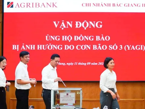 Cán bộ, người lao động Agribank ủng hộ 1 ngày lương khắc phục hậu quả bão số 3