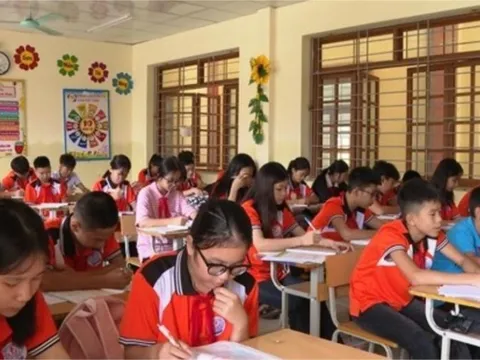 Lạng Sơn: Hơn 12.500 học sinh trở lại trường học sau bão số 3