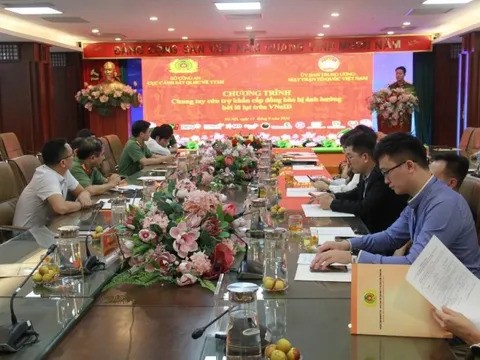 Ra mắt “Chương trình Chung tay cứu trợ khẩn cấp đồng bào bị ảnh hưởng bởi lũ trên nền tảng VNeID”