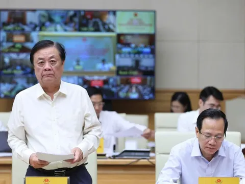 Bộ trưởng NN&PTNT: Sau lũ sẽ phát sinh nhiều sự cố gây mất an toàn đê