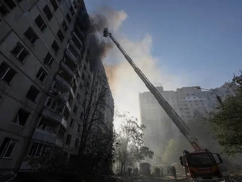 Nga tấn công Kharkiv, 1 người thiệt mạng, 42 người bị thương