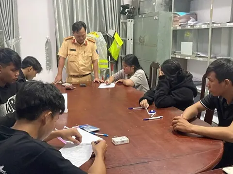 Xử lý nhóm thanh thiếu niên tụ tập đua xe, nẹt pô trên quốc lộ 51