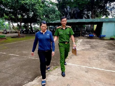 Bắt đối tượng 4 lần đi chiếm đoạt hơn 300 tờ vé số vì... nằm mơ trúng số