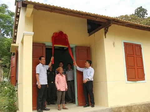 Thông tin tài khoản tiếp nhận ủng hộ Quỹ cả nước chung tay xóa nhà tạm, nhà dột nát cho hộ nghèo, hộ cận nghèo