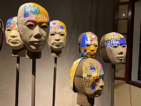 Triển lãm “Mặt khác - Otherwise” - Chung tay cùng cộng đồng khắc phục bão lũ