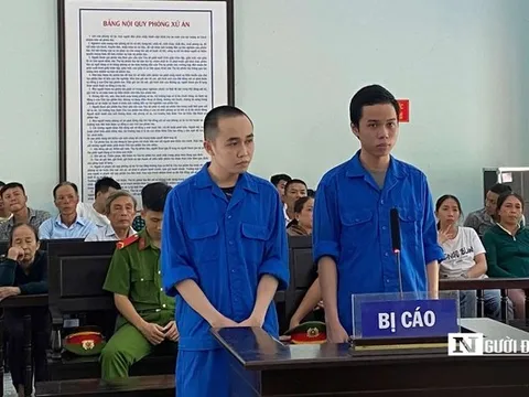 "Chơi" ma túy ở quán karaoke, 2 nam thanh niên nhận kết đắng