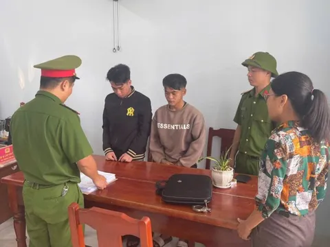 Nhóm "yêu râu xanh" hiếp dâm bạn nhậu rồi quay clip