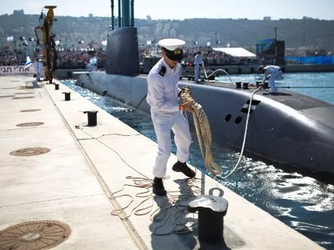 Đức đã ngừng phê duyệt hợp đồng xuất khẩu vũ khí tới Israel