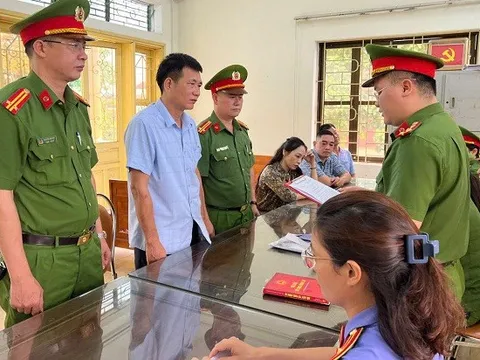Hà Giang: Bắt nguyên Phó Chủ tịch UBND xã lập khống hồ sơ cấp sổ đỏ cho vợ