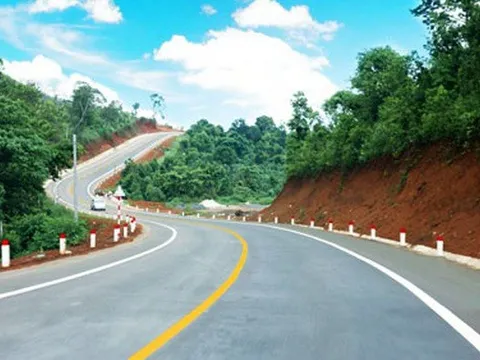 Rà soát lại hành lang an toàn giao thông đường Hồ Chí Minh đoạn qua huyện Tân Kỳ (Nghệ An)