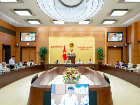 UBTVQH cho ý kiến về dự thảo Báo cáo giám sát về thị trường BĐS và nhà ở xã hội